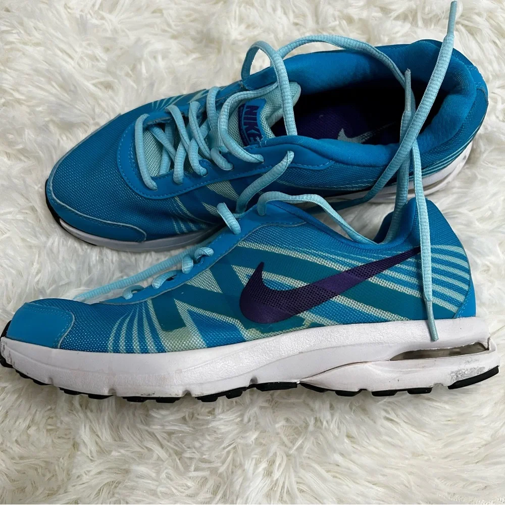 Nike Air Futuran Blue Sneakers with Cushioned Support 8.5 - Picture 5 of 6